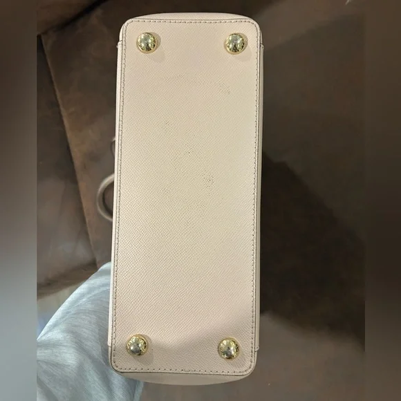 MK Charlotte Large Saffiano Leather Top-Zip Tote Bag - Picture 5 of 7